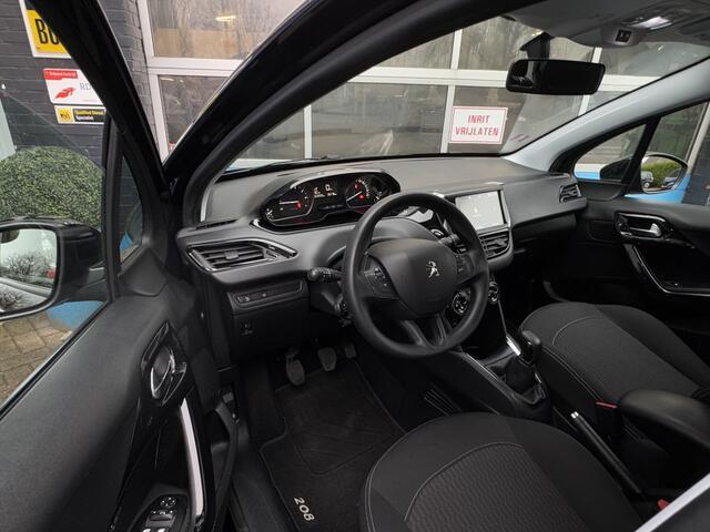 Peugeot 208 1.2 RIJKLAAR! Nieuwe Distributie Prijs Inclusief Onderhoud & 12 Maand BOVAG Garantie | Blue Lease Active |