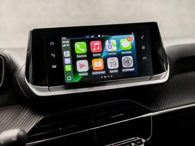 Peugeot 208 1.2 PureTech Sport (APPLE CARPLAY, CRUISE, LANE ASSIST, SPORTSTOELEN, ELEK PAKKET, NIEUWE APK, NIEUWSTAAT)