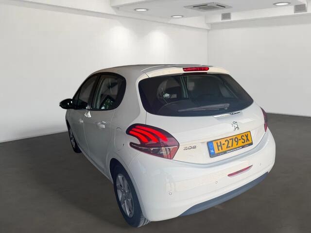 Peugeot 208 1.2 PureTech Blue Lion