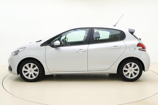 Peugeot 208 1.2 PureTech Blue Lion 82 PK | Handgeschakeld | 5-Deurs | Navigatie | Cruise Control | Airco | Parkeersensor | Armsteun | Elektrische ramen | Bluetooth | AUX | USB
