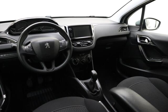 Peugeot 208 1.2 PureTech Blue Lion 82 PK | Handgeschakeld | 5-Deurs | Navigatie | Cruise Control | Airco | Parkeersensor | Armsteun | Elektrische ramen | Bluetooth | AUX | USB