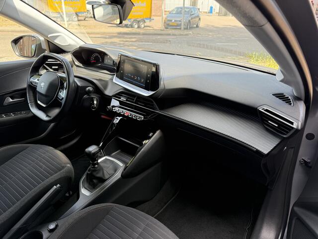 Peugeot 208 1.2 PureTech Active Pack | cruise control | elektrische ramen | navigatie |