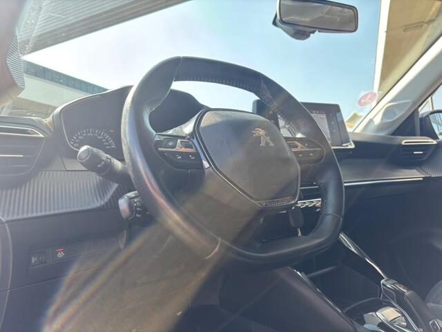 Peugeot 208 1.2 PURETECH ACTIVE AUTOMAAT NAVI LMV PDC