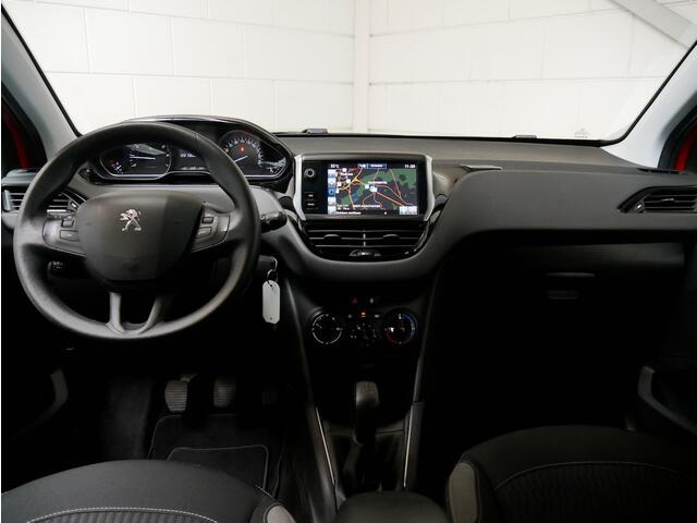 Peugeot 208 1.2 PT Blue Lion Navi/PDC/Airco/Carplay (all-incl. prijs)