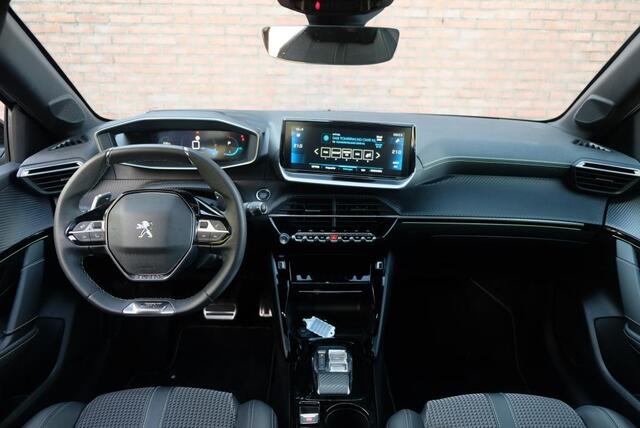 Peugeot 208 1.2 PureTech 130pk EAT8 GT | Navi | Climate | Cruise | Full LED | Panoramadak | Camera | PDC