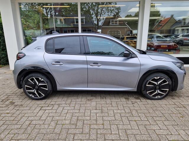 Peugeot 208 1.2T 100pk GT | Keyless | Achteruitrijcamera | LED koplampen | Navigatie | Sport interieur