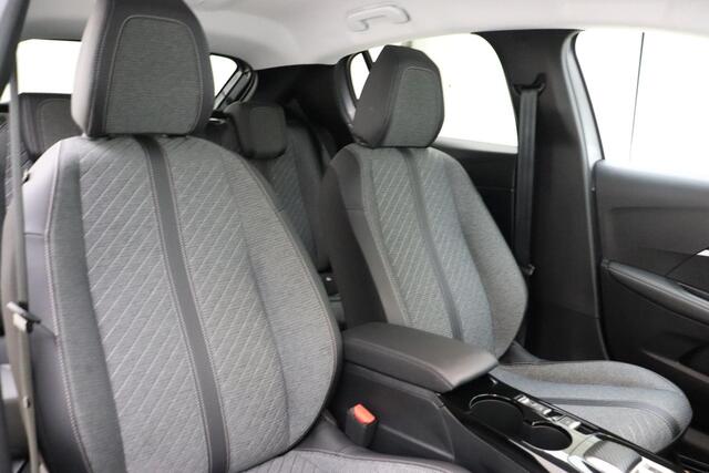 Peugeot 208 Hybrid 100 e-DCS6 Allure | Adaptive Cruise Control | Camera | Full LED | Stoelverwarming | Navigatie | 16'' LM Velgen