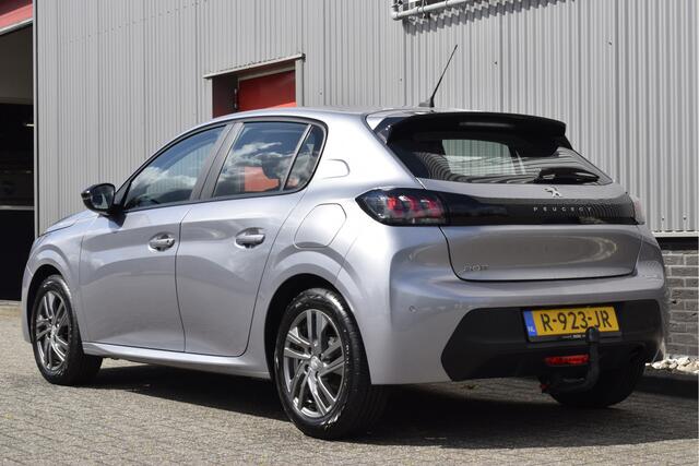 Peugeot 208 1.2 PureTech Active Pack Trekhaak, Carplay, DAB, PDC, NAP