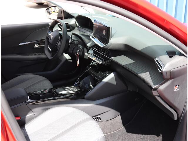 Peugeot 208 Hybrid 100PK e-DCS6 Allure | Apple Carplay/Android Auto | Parkeersensoren | Navigatie | FULL LED | Lederen Stuurwiel | Climate Control | Cruise Control | 16" LMV | Isofix |