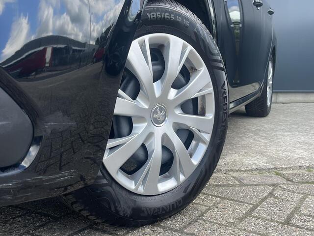 Peugeot 208 1.2 PureTech Blue Lease Active - 59.747 KM - Metallic - 5DRS - Trekhaak