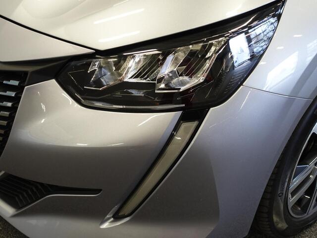 Peugeot 208 1.2 PureTech 100pk Aut. Allure Pack Navigatie Apple Carplay/Android Auto Camera Parkeersensor achter Cruise Control Virtual Cockpit Climate Control Getinte ramen