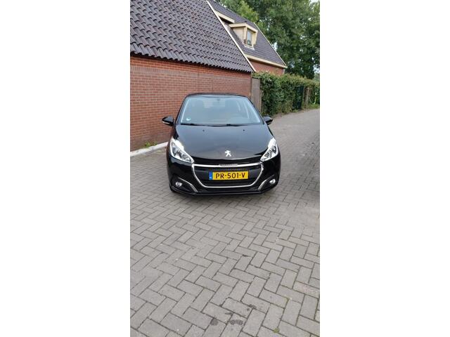 Peugeot 208 1.2 PureT. Blue Lion