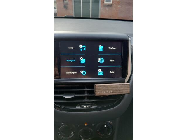 Peugeot 208 1.2 PureT. Blue Lion