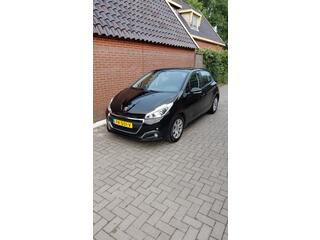 peugeot-208-1.2-puret.-blue-lion