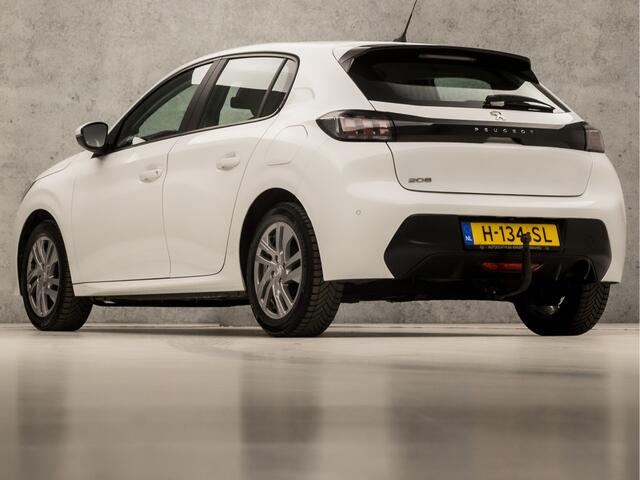 Peugeot 208 1.2 PureTech Sport (APPLE CARPLAY, GROOT NAVI, 360 CAMERA, LM VELGEN, SPORTSTOELEN, TREKHAAK, PARKEERSENSOREN, NIEUWE APK, NIEUWSTAAT)