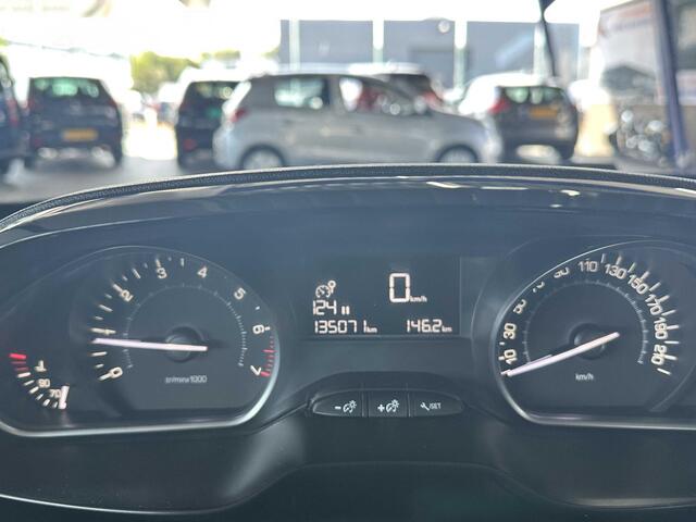 Peugeot 208 1.2 PureTech Blue Lion Carplay | Navi | NAP.