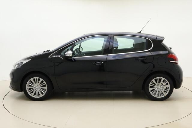 Peugeot 208 1.2 PureTech Allure | Navigatie | Climate control | Lichtmetalen velgen | Parkeersensoren | Cruise control
