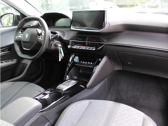 Peugeot 208 1.2 Hybrid 110 e-DCS6 Allure Automaat | Navi / Camera / Stoelverwarming