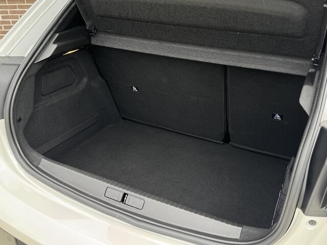 Peugeot 208 1.2 130 pk GT Pack Automaat Vol-Leder, Panoramadak, ACC