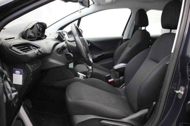 Peugeot 208 1.2 PureTech Signature - Carplay, Cruise