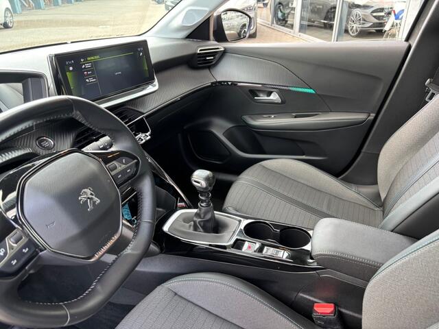 Peugeot 208 1.2 PURETECH ALLURE 100 PK NAVI AIRCO VIRTUAL COCPIT
