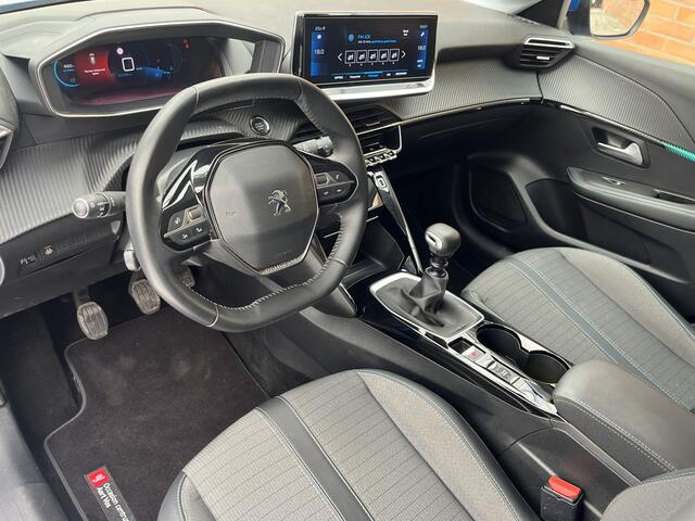 Peugeot 208 PureTech 100 Allure | Keyless | Camera achter | Carplay/Android Auto |