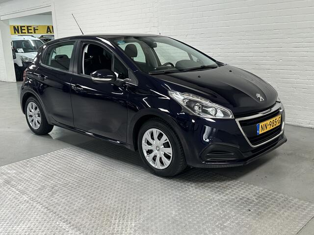 Peugeot 208 1.2 PureTech Active AIRCO / NAVI / CRUISE / ELK.PAKKET