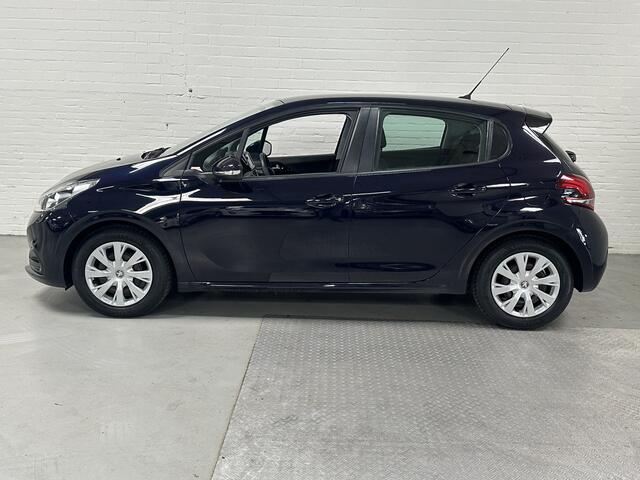 Peugeot 208 1.2 PureTech Active AIRCO / NAVI / CRUISE / ELK.PAKKET