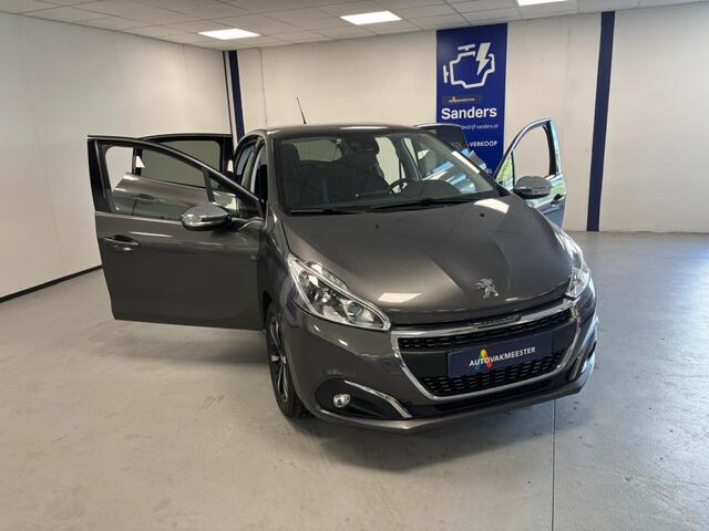 Peugeot 208 1.2 PureT. Tech Ed.