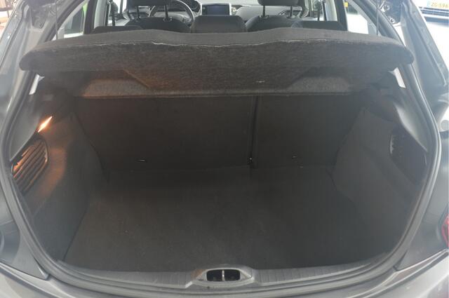 Peugeot 208 1.2 PureTech Active // 42.000 km // AIRCO // CRUISE CONTROLE // CARPLAY // DEALER ONDERHOUDEN //