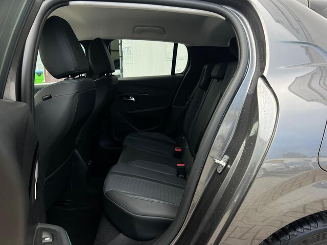 Peugeot 208 1.2 PureTech Blue Lease Allure NL-AUTO | RIEM V.V. | KEYLESS BSC