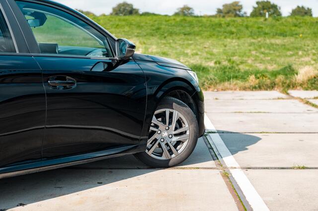 Peugeot 208 1.2 PureTech Active Pack | NAVI | 16" LM VELGEN | CRUISE