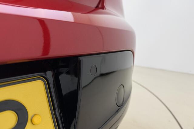 Peugeot 208 1.2T Allure 100pk | Climate Control | Camera | Full LED | Apple Carplay/Android Auto | 16'' LM Velgen | 1e Eigenaar