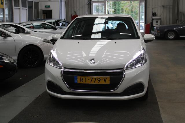 Peugeot 208 1.2 PureTech Active Automaat Airco, Cruise Control, Stuurbekrachtiging