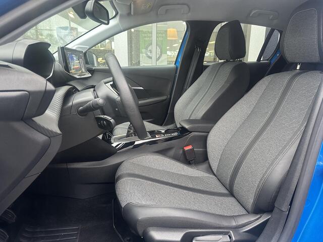 Peugeot 208 1.2 PureTech 100 Allure | Apple Carplay/Android Auto | Navigatie | Parkeercamera/-sensoren | Climate Control | DAB | Cruise Control | Full LED | Lichtmetalen velgen |