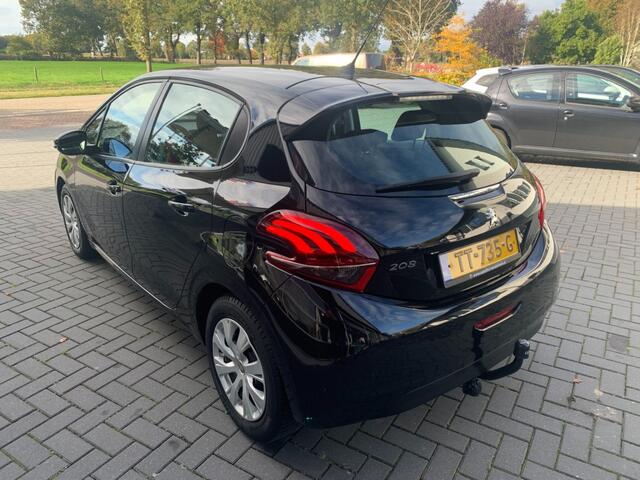 Peugeot 208 1.2 Puretech Active, Cruise control, Trekhaak, Airco, All-in prijs inclusief afleverbeurt