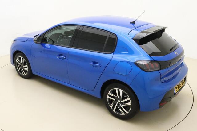 Peugeot 208 1.2T PureTech 100pk automaat Allure | Apple Carplay/Android Auto | Camera | Cruise Control | Airco | Navigatie | Licht metalen velgen | Voorraad | 1e eigenaar | Dealer onderhouden