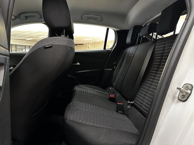 Peugeot 208 1.2 PureTech Blue Lease Active /Camera /Apple + Android /LED Koplampen /Lane Assist /Navi /Airco /Cruise /Elek. pakket /Bluetooth /16"LMV /PDC /Isofix.