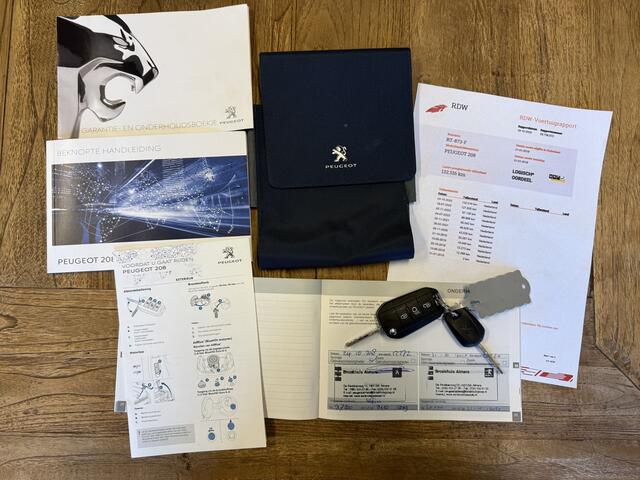 Peugeot 208 1.2 PureTech GT-line 133Dkm.NAP, H/Leer, Clima, Navi, CC, PDC & Cam, LM, nw. APK - Inruil Mogelijk -