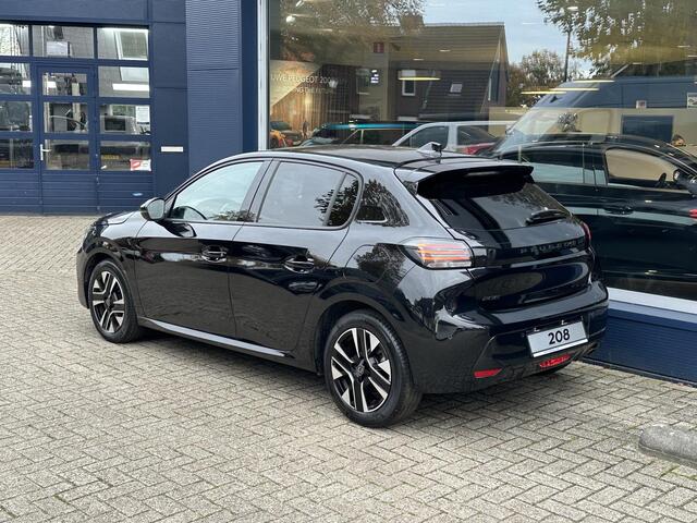 Peugeot 208 Allure 1.2 Turbo 100 PK 6-Bak | LED Koplampen | Facelift Model | Parkeersensoren Rondom | 10'' inch Touch Screen | Draadloze telefoon Navigatie via Apple Car play/ Android Auto | Cruise Control | Rijbaan Bewaking | Stuurwiel Bediening | Half Lederen Bekl
