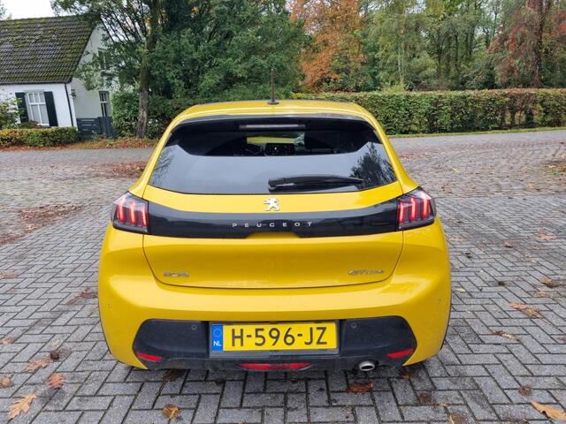 Peugeot 208 1.2 PureTech GT-Line Pano Led