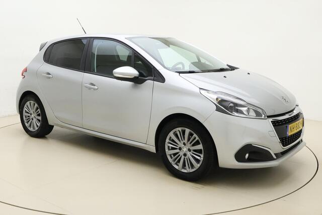 Peugeot 208 1.2 PureTech Blue Lion 5 Deurs | 81pk | Airco | Navigatie | Cruise Control | Parkeersensoren Achter | Donkere ramen achter | DAB