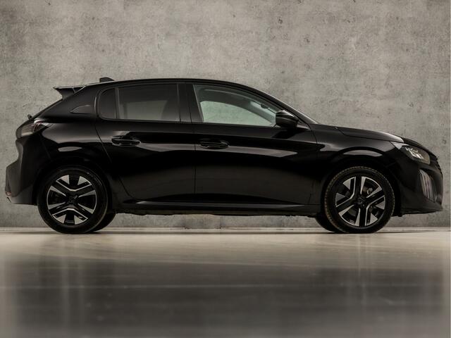 Peugeot 208 Hybrid 100 e-DCS6 Allure Automaat (VIRTUAL COCKPIT, APPLE CARPLAY, GROOT NAVI, 360 CAMERA, LEDER, STOELVERWARMING, SPORTSTOELEN, ADAPTIVE CRUISE, GETINT GLAS, NIEUWSTAAT)