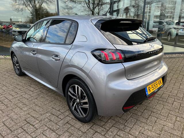 Peugeot 208 1.2 PureTech Allure | CLIMA | CARPLAY | NED AUTO | LMV | CRUISE CONTROL |