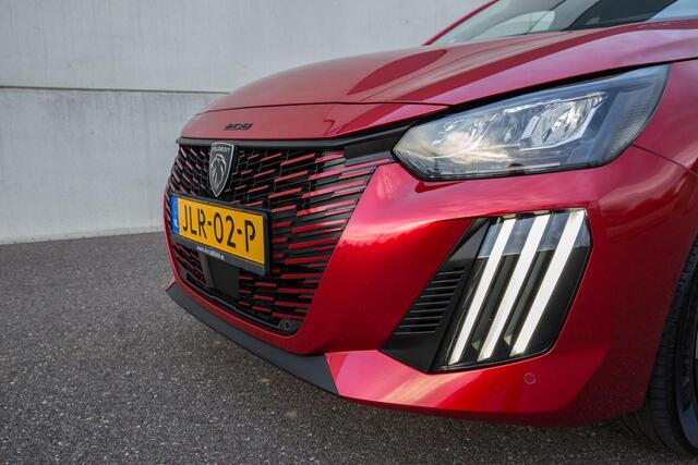 Peugeot 208 1.2 Hybrid 110 e-DCS6 Allure