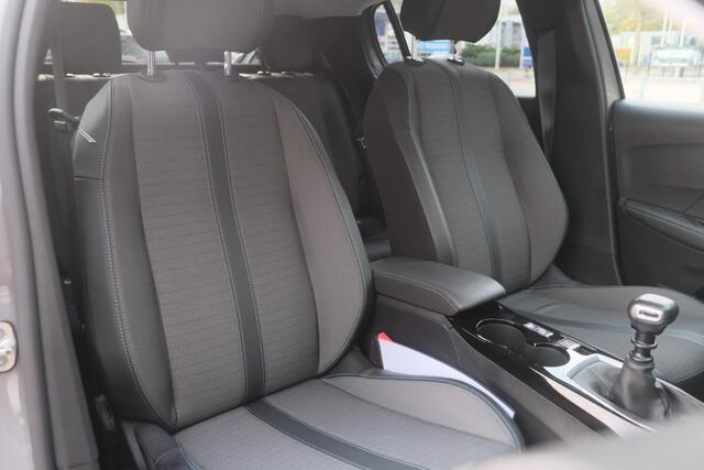 Peugeot 208 1.2 PureTech 100pk Allure Pack | App Connect | Climate | Adaptive Cruise | Keyless | Camera | PDC