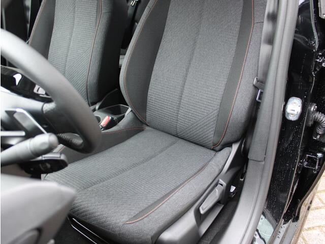 Peugeot 208 1.2 Hybrid 110 e-DCS6 Style PRIVATE LEASE NU ¤369 P/M