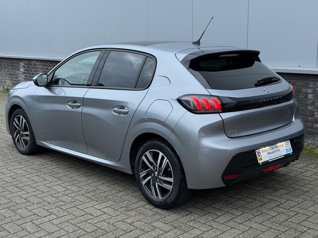 Peugeot 208 1.2 PureTech Allure | Panorama | Adaptive Cruise C | Weinig KM | Dealer onderhouden | Keyless | Carplay | Interesse, Proefrit? Bel of app met: 06-24 28 28 42