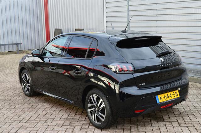 Peugeot 208 1.2 PureTech Blue Lease Allure O.a: PDC, Camera, Clima, Cruise, Navi, Carplay, Rijklaar All-in prijs!