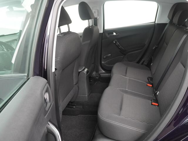 Peugeot 208 1.2 PureTech Blue Lion - Navigatie - Airconditioning - Cruise Control